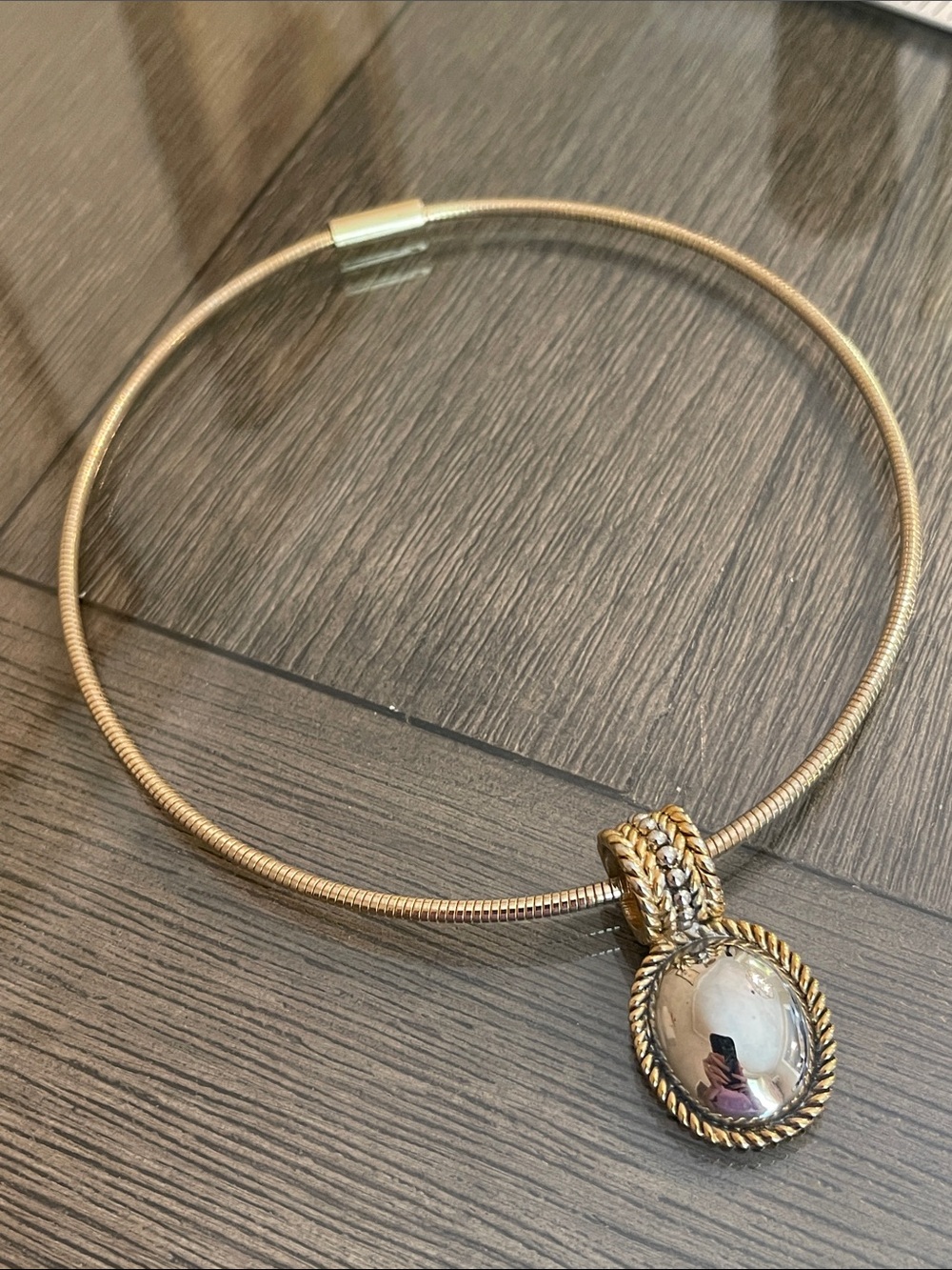 Vintage Round Wire Collar Necklace with Two-tone Oval Pendant/ Slide